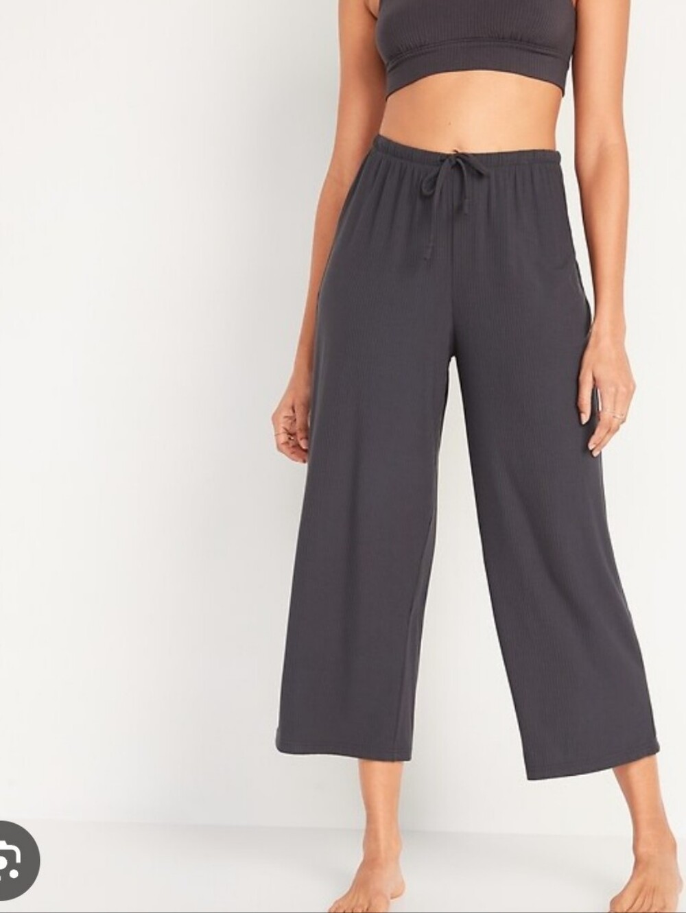High-Waisted Cropped Wide-Leg Lounge Pants And Bralette Set - Charcoal
